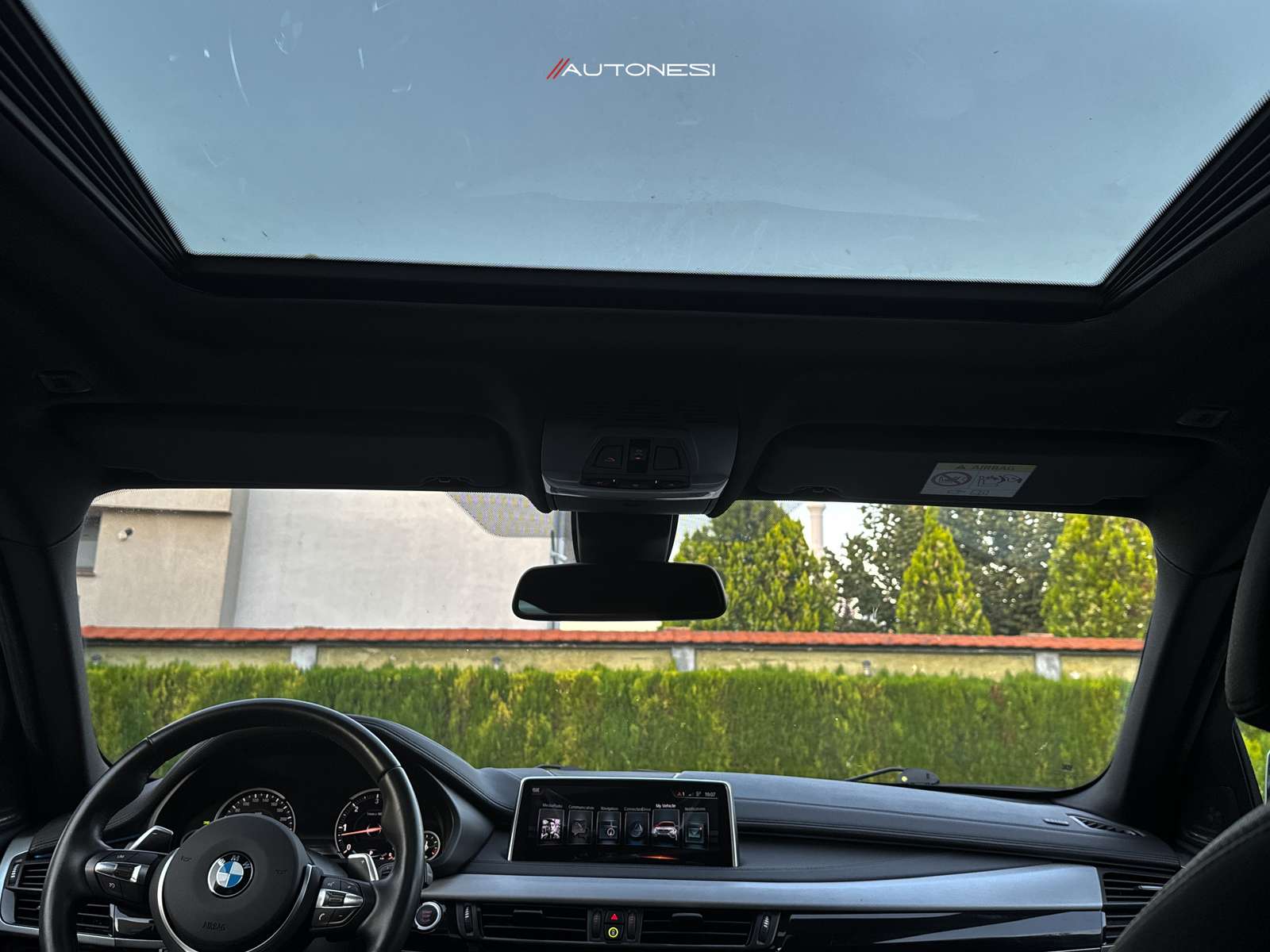 BMW X6 xDrive 30d “M Paket” - view 11
