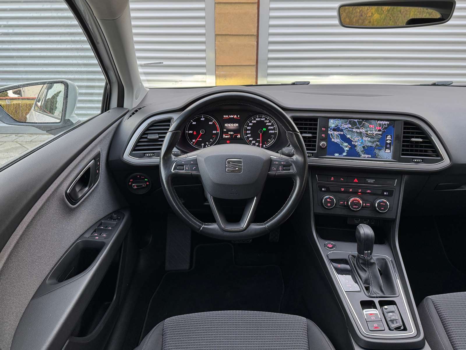Seat Leon 1.6TDI Facelift - view 5