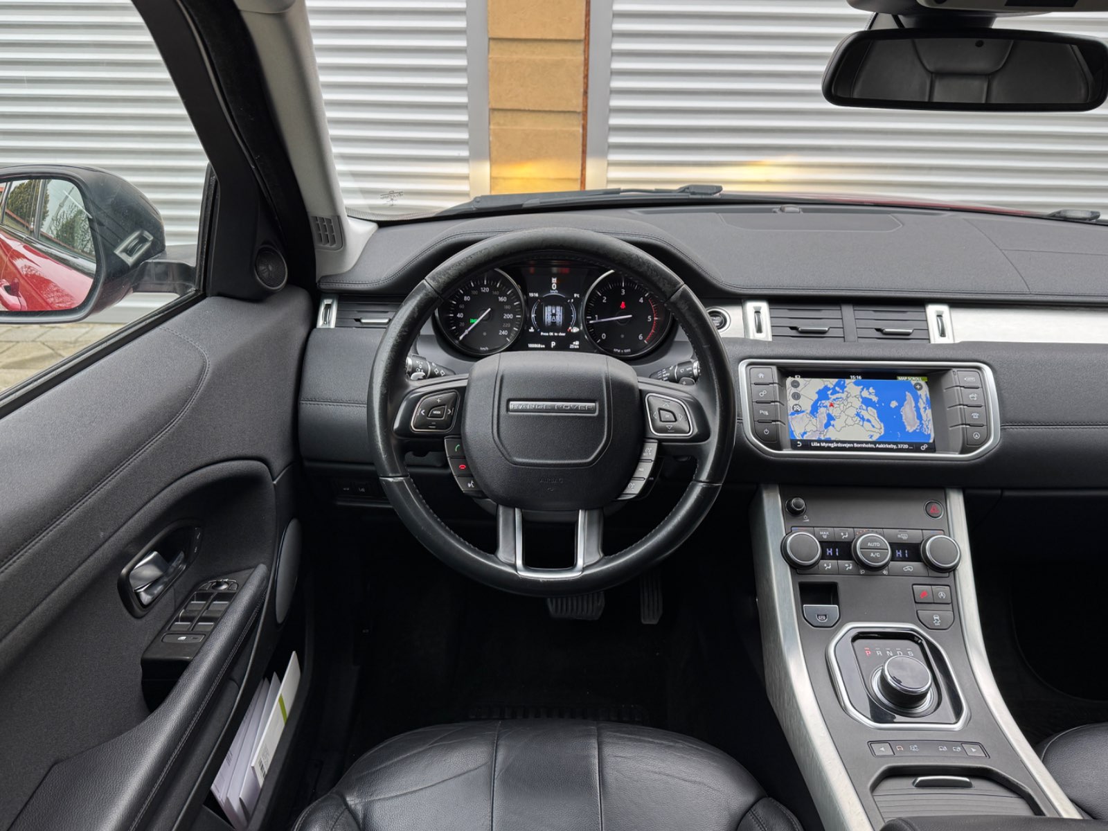 Land Rover Evoque 2.0d Facelift - view 6