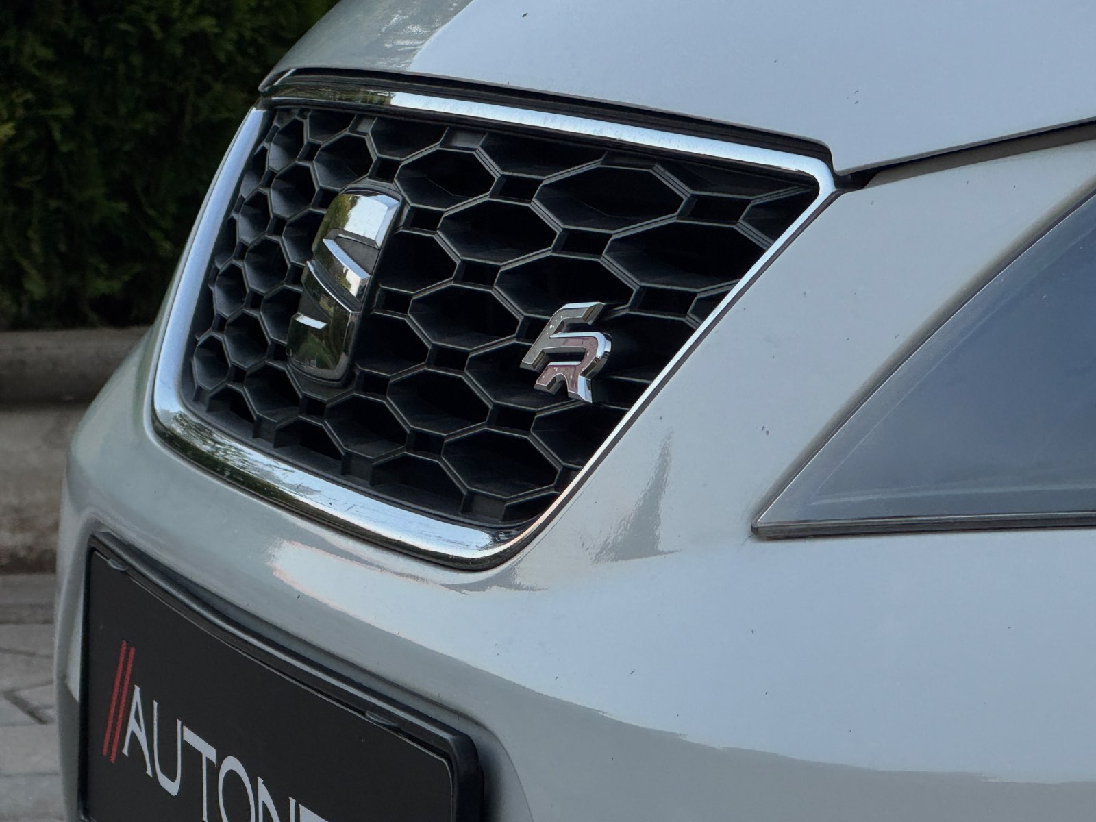 Seat Leon 2.0TDI FR 184ps - view 11