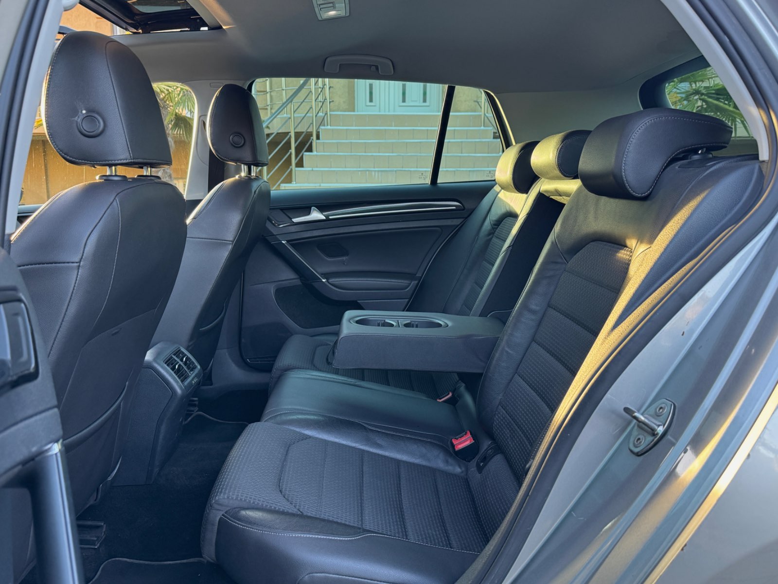 Golf VII 2.0TDI Highline - view 9