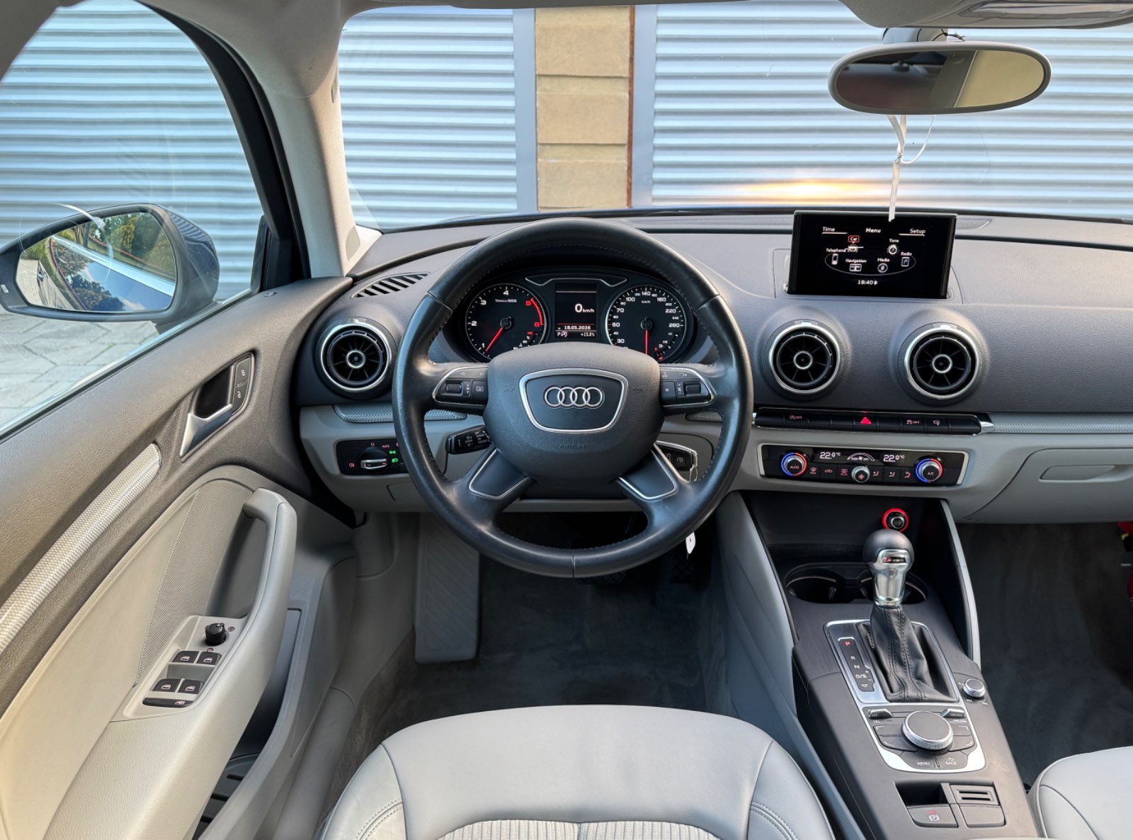 Audi A3 1.6TDI S-Tronic Ambiente Sedan - view 9
