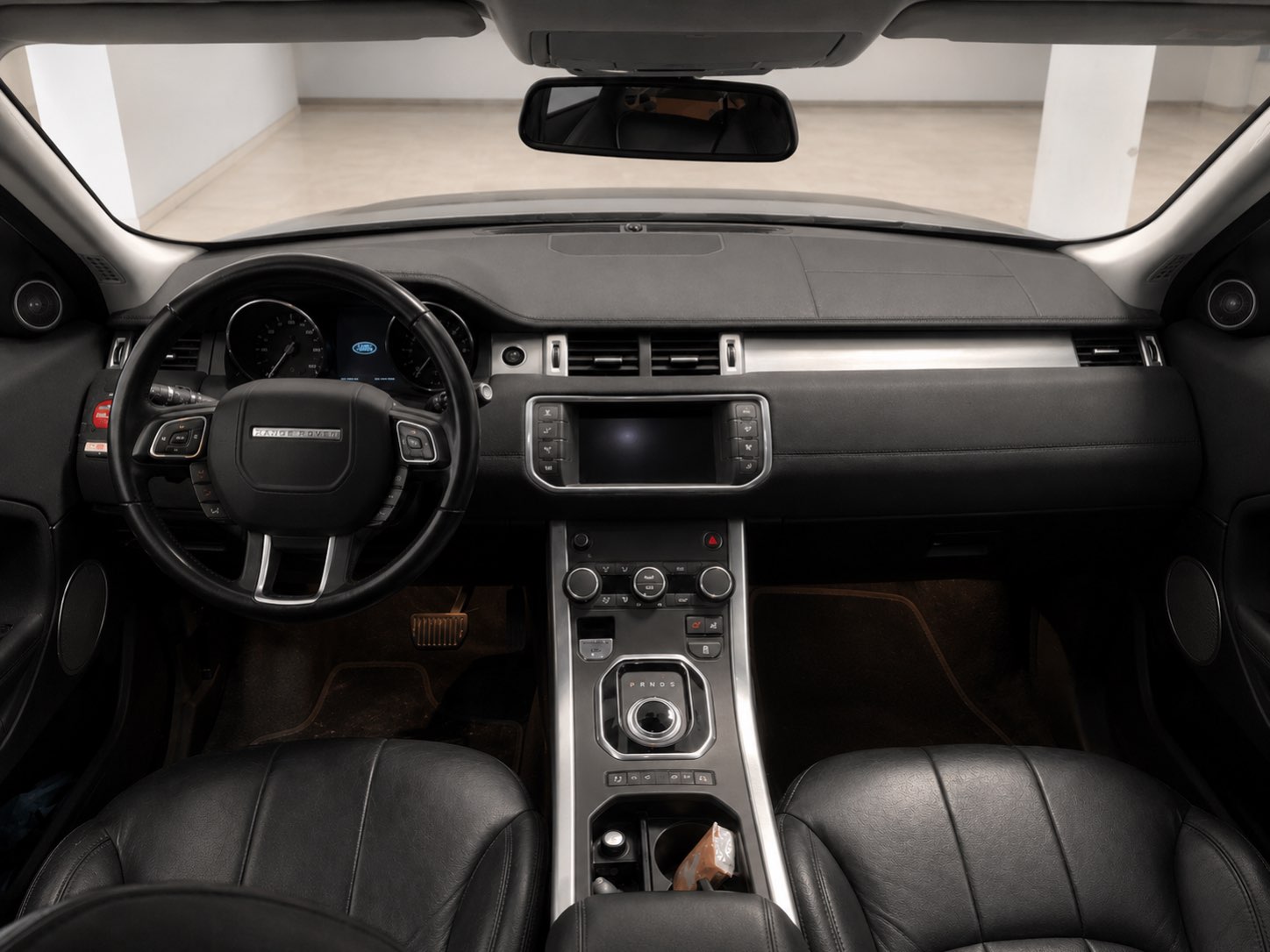 Land Rover Evoque 2.0 TD4 Autobiography - view 4