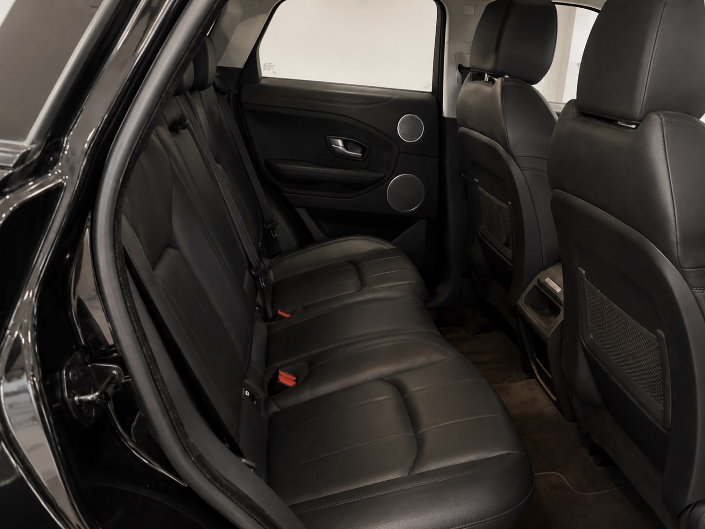 Land Rover Evoque 2.0 TD4 Autobiography - view 5