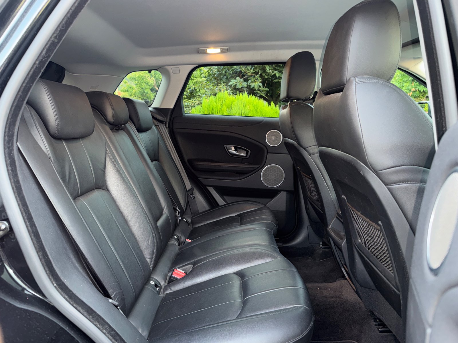 Land Rover Evoque 2.0D TD4 Autobiography (Facelift) - view 9