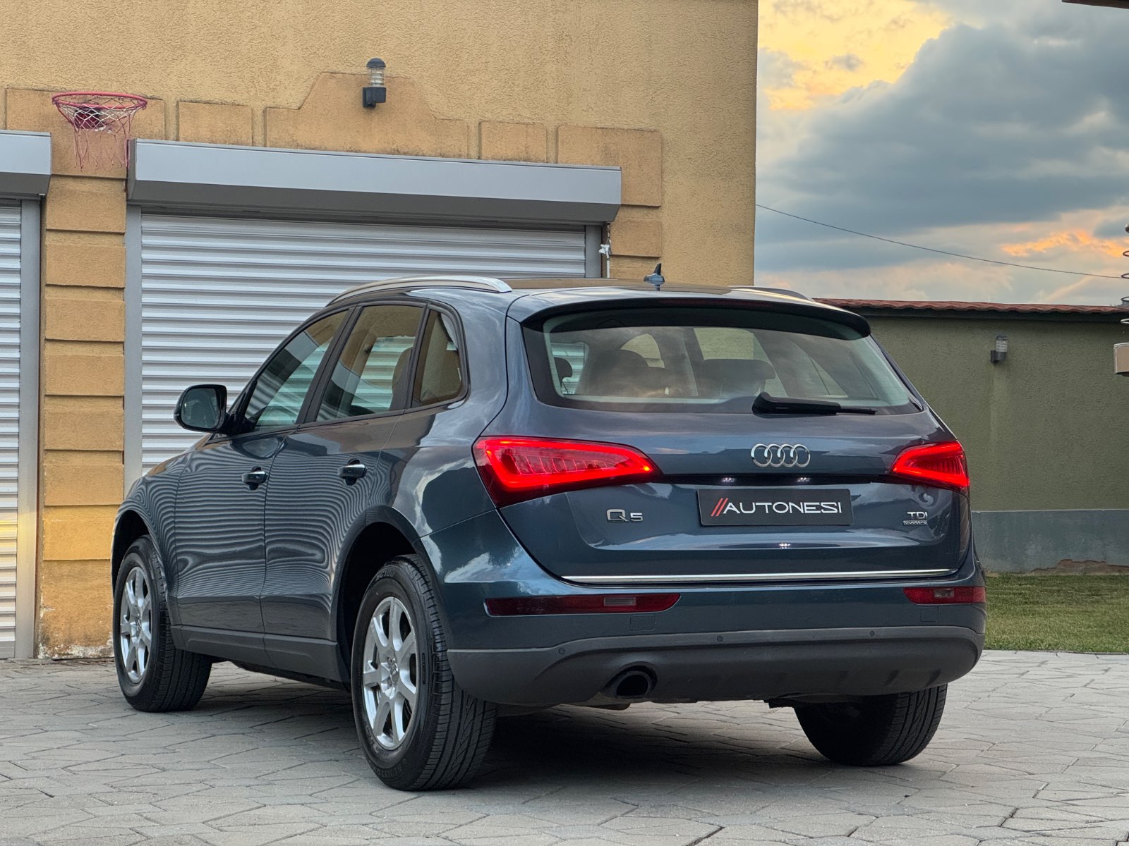 Audi Q5 2.0 TDI S-Tronic quattro (Facelift) - view 7