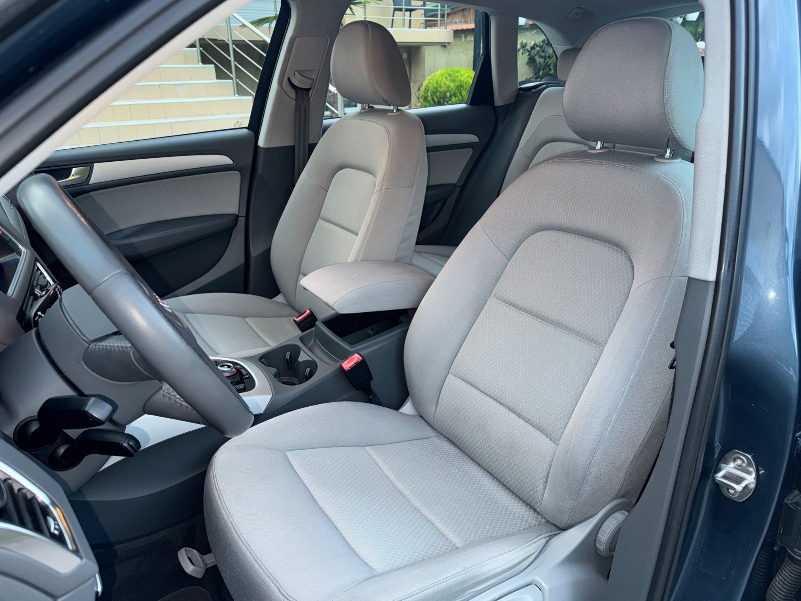 Audi Q5 2.0 TDI S-Tronic quattro (Facelift) - view 10