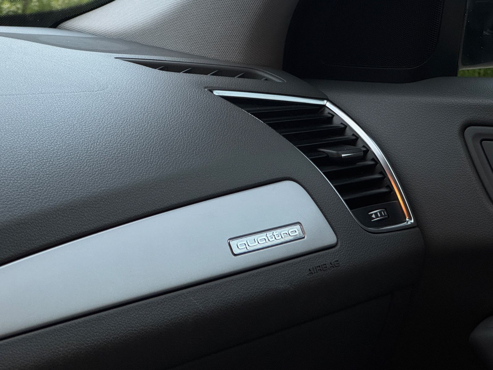 Audi Q5 2.0 TDI S-Tronic quattro (Facelift) - view 14