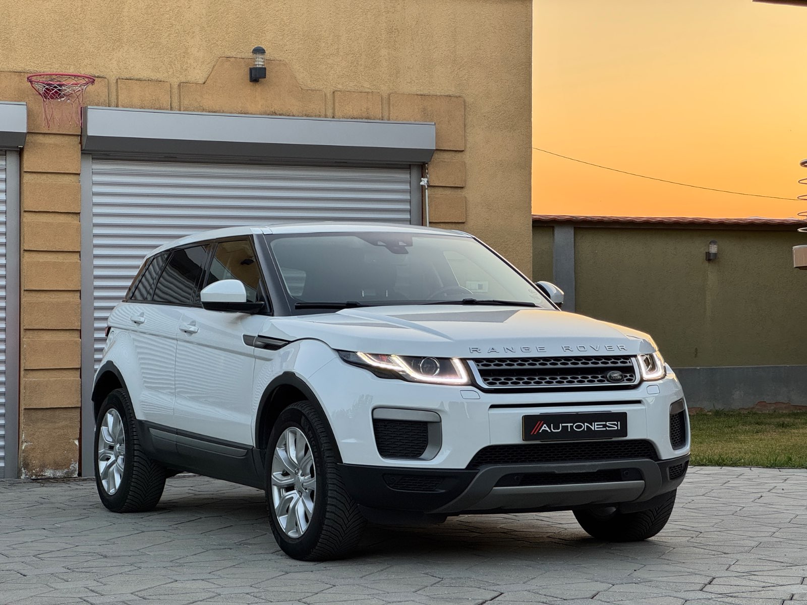 Land Rover Evoque 2.0D (Facelift) - view 6