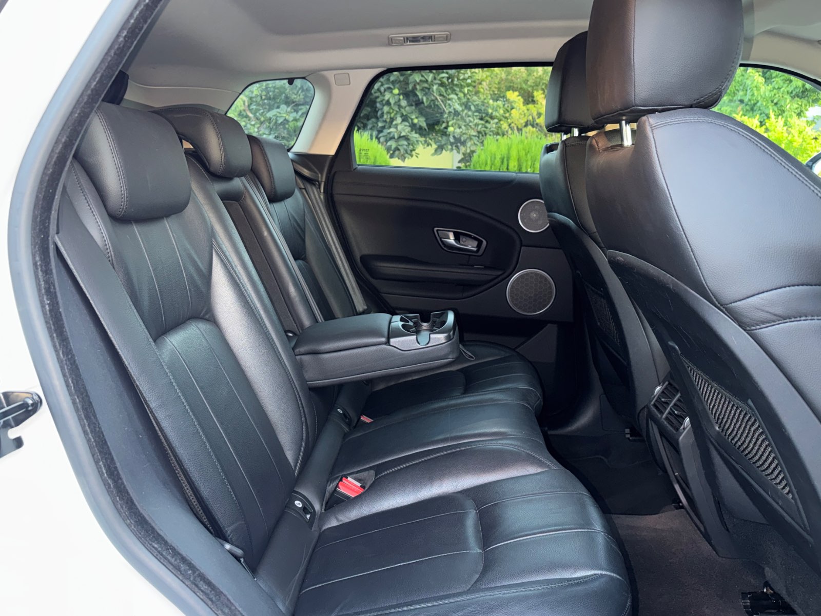 Land Rover Evoque 2.0D (Facelift) - view 9