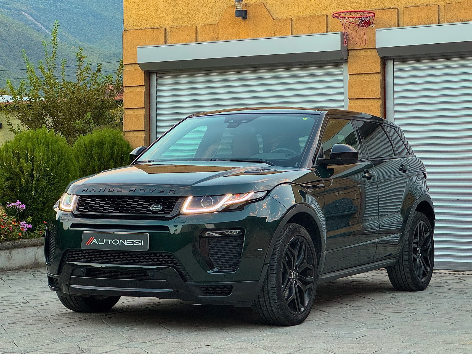 Land Rover Evoque 2.0 SD4 HSE Dynamic (Facelift)