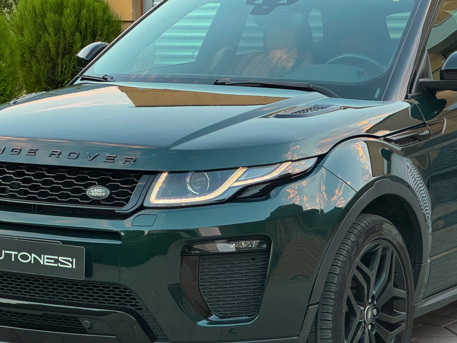 Land Rover Evoque 2.0 SD4 HSE Dynamic (Facelift) - view 10