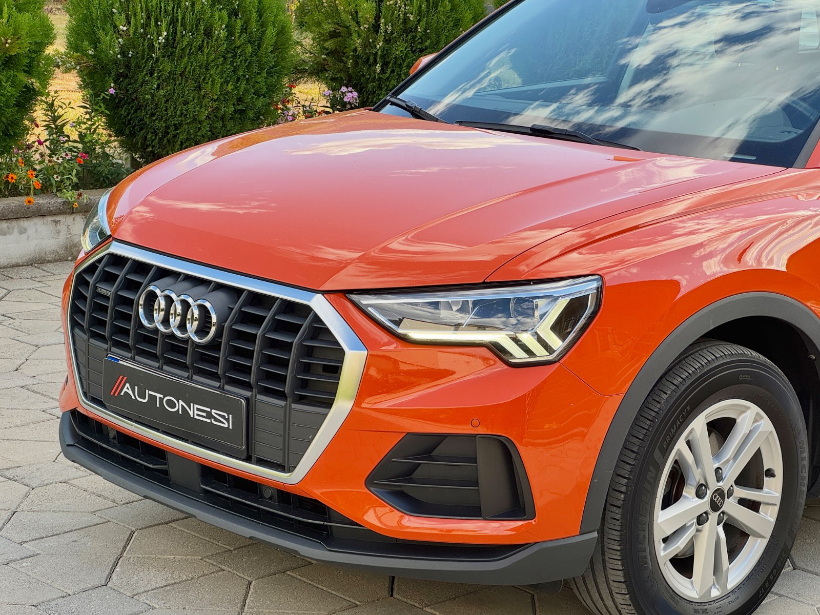 Audi Q3 35 TDI Business Quattro - view 3