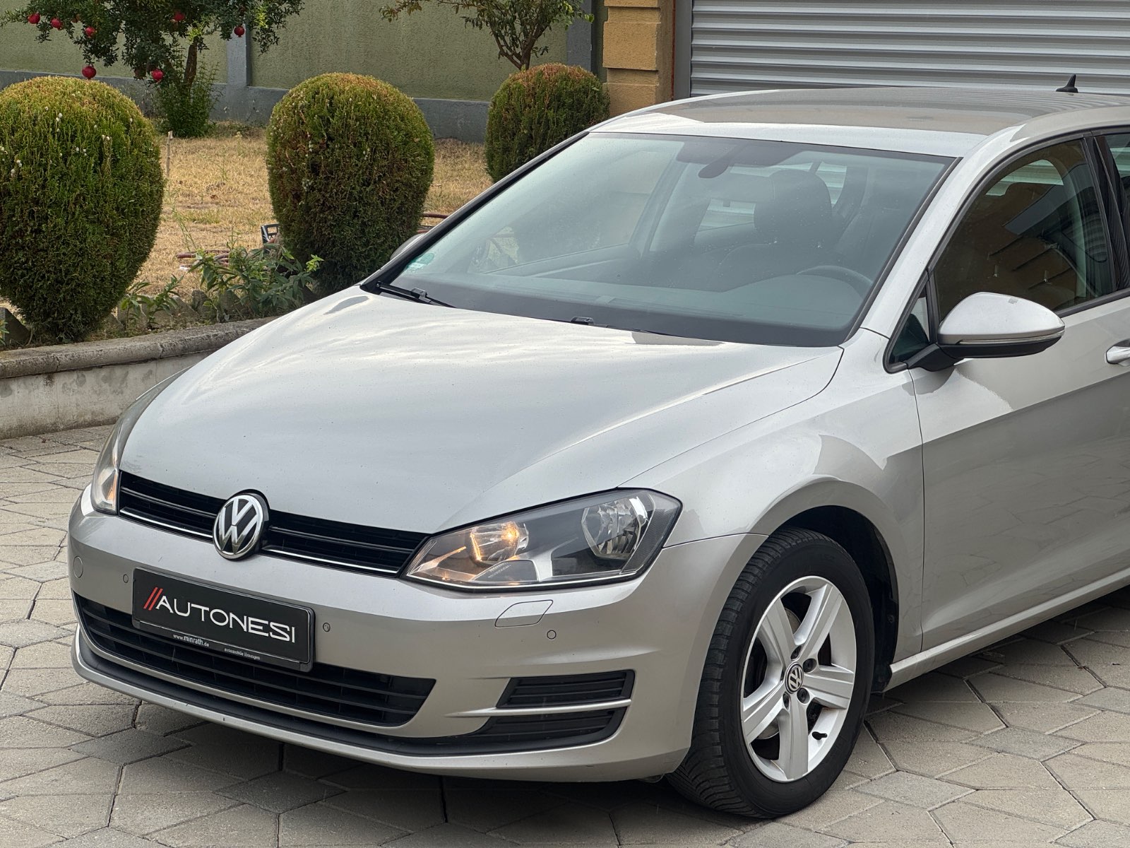 Volkswagen Golf 7 2.0 TDI DSG - view 4