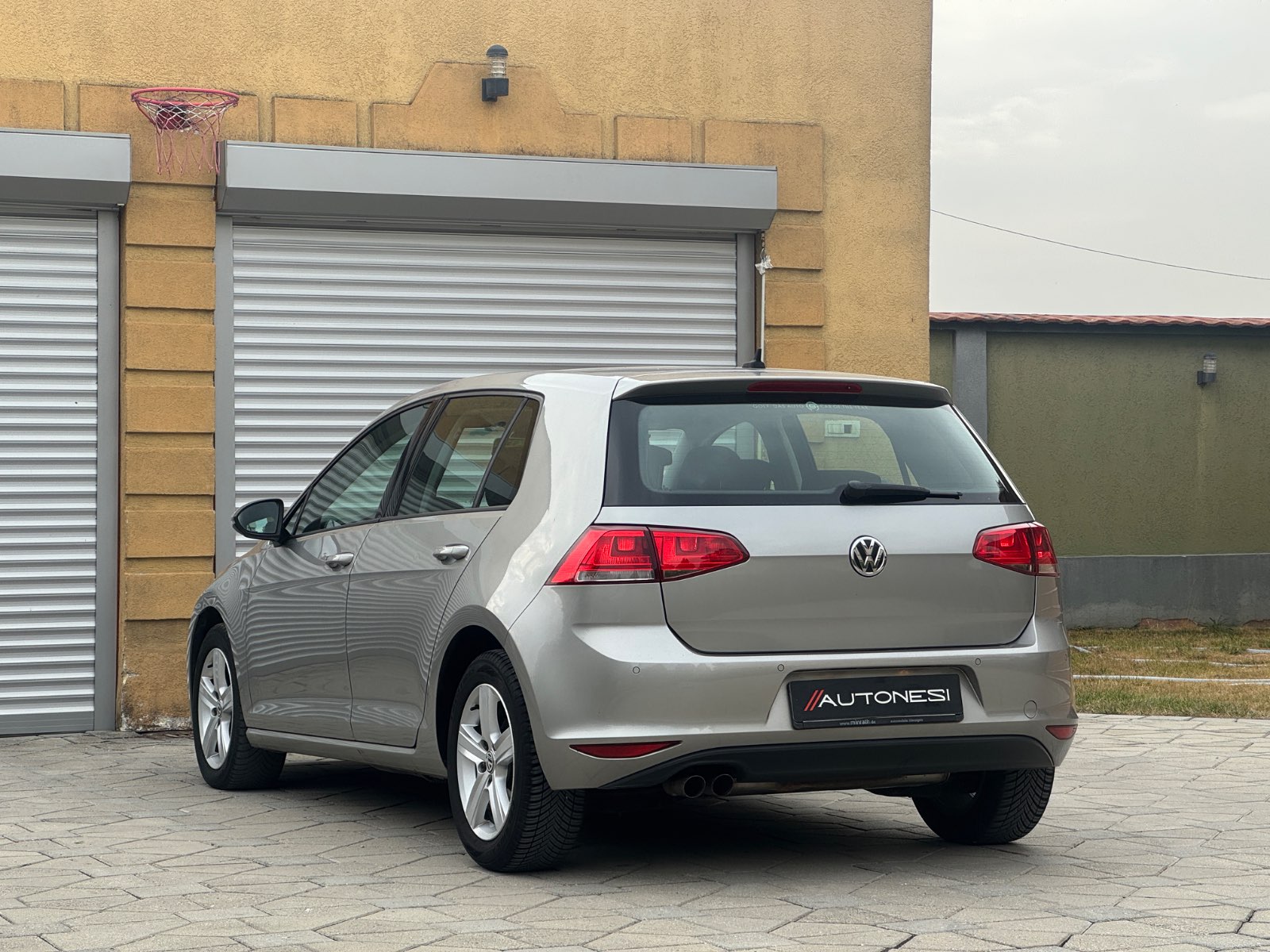 Volkswagen Golf 7 2.0 TDI DSG - view 5