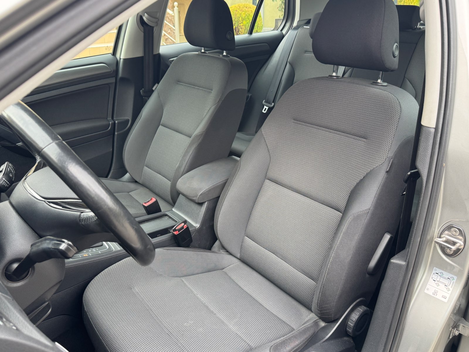 Volkswagen Golf 7 2.0 TDI DSG - view 6